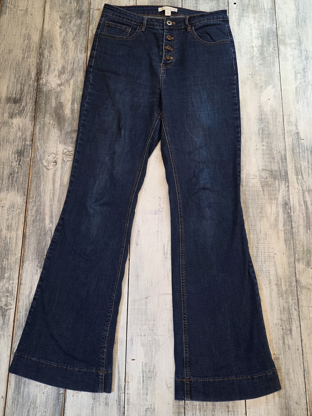 Chelsea & Violet Women's Dark Indigo High-Rise Flare Button Fly Jeans sz 28